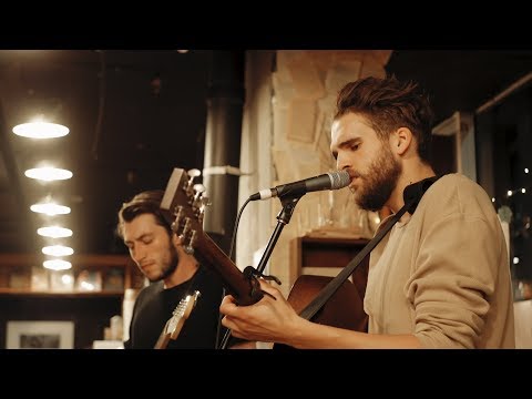 Falling - Wolf and Willow | Live at Embiggen Bookstore