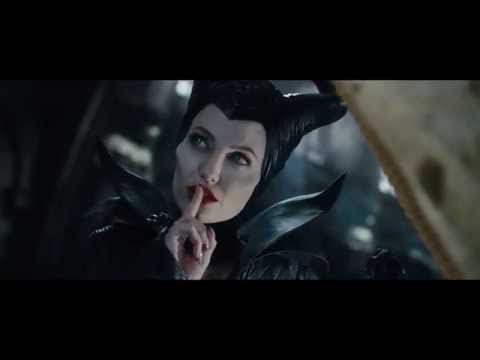Maleficent (Featurette 'Light and Dark')