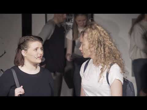 download lagu mp3 mp4 Efterskole Teater, download lagu Efterskole Teater gratis, unduh video klip Efterskole Teater