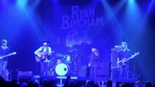 Ryan Bingham &quot;Country Roads&quot;