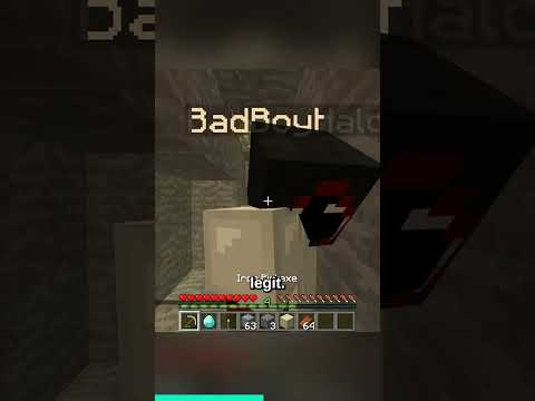 I trolled BadBoyHalo with a cursed texture pack.
