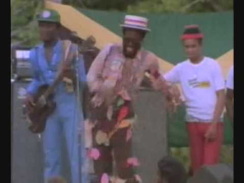 Dennis Brown - Jamaica 1978 Reggae Sunsplash