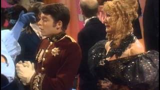 Download lagu 19 Cinderella mp3