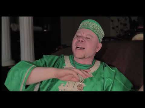 DOUDOU MANENGU - NIWE MSAFI (Official Music Video)