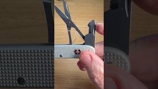 VICTORINOX Companion Slim Alox, strieborný