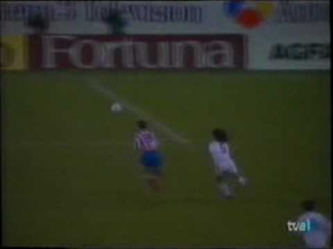 TEMP 93-94 Jornada 25. 2-0 Luis Garcia (Atletico-Sevilla).wmv