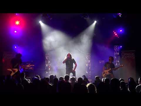 CORROSIVE ELEMENTS @MENNECY METAL FEST  22-09-2018