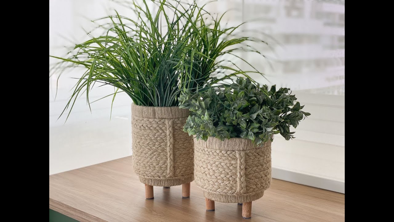 Cachepot Decorado com Tranças de Fios de Juta