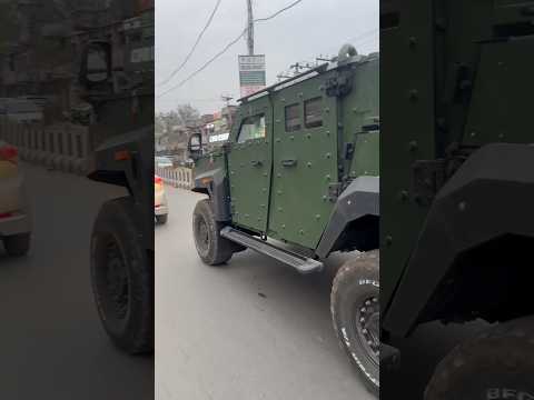 FULLY BULLETPROOF ARMY VEHICLE || LIGHT SPECIALIST VEHICLE || MAHINDRA DIFFERENCE