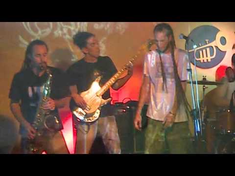 Suma Paciencia - Depende de mi (con Hugo Lobo)