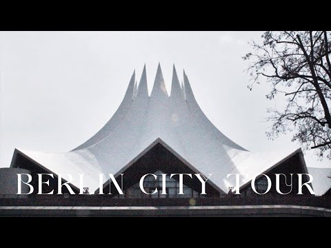 Berlin Sightseeing Tour with the Bus 100