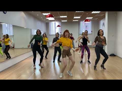 Mentiras 🧡 Bachata Lady Style 🍑