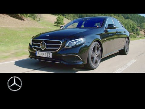 メルセデス・ベンツ Eクラス（2018年）。エクステリアデザイン｜プレゼンター：デイヴ・エリクソン (Mercedes-Benz E-Class (2018): The Exterior Design | Presented by Dave Erickson)