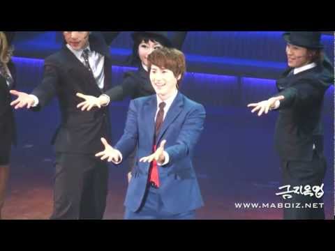 120517 캐치미이프유캔 커튼콜 규현 Live In Living Color