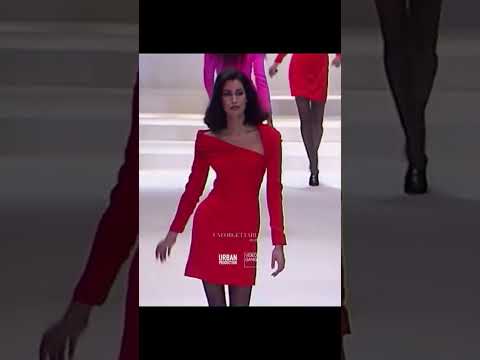 #cat #short Yasmeen Ghauri x GENNY 1991/1992 #catwalk #foryou #supermode #runway