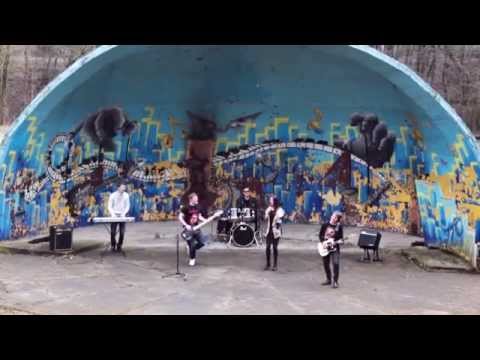 Golden Monkeys - Pasimelsime rytoj