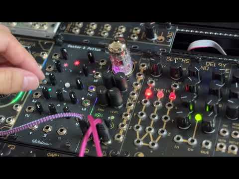 Abyss Devices / Saevitus