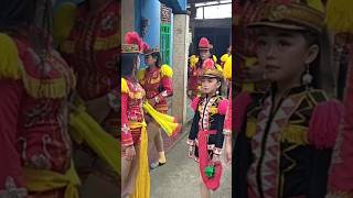 Download lagu Penari Dolalak cilik Sebelum Naik Panggung mp3