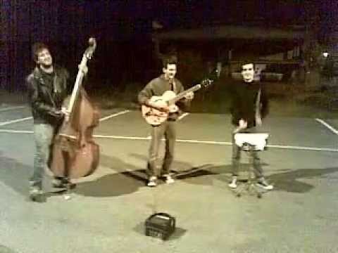 THE NUCLEARS - 25 seconds busking