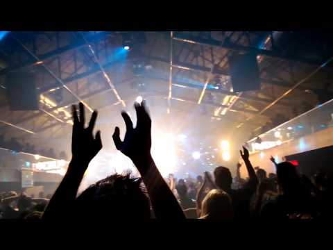 Paul Van Dyk @ New City Gas - Paul Van Dyk - Home (2014 Live edit)