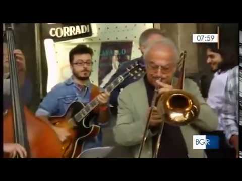 Barbara Evans on Italian TV - 2016