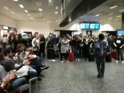 Flash Mob Gospel a Malpensa