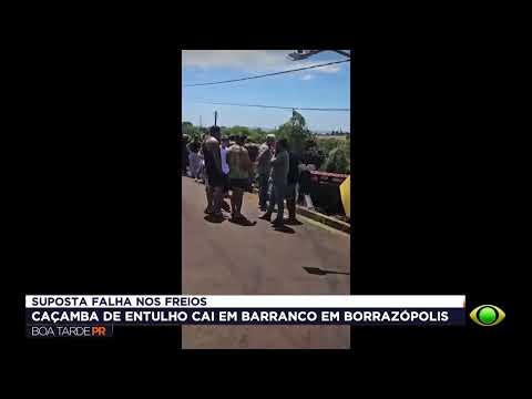 Caminhão cai em barranco após possível falha nos freios em Borrazópolis