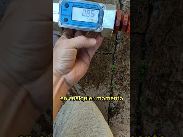 Vídeo relacionado con Uadme Medidor de Flujo de Turbina Digital 1" NPT 15-120L, Caudalimetro Agua con Pantalla LCD, Water Flow Meter para Equipos de Repostaje de Diésel y Gasolina (Azul)