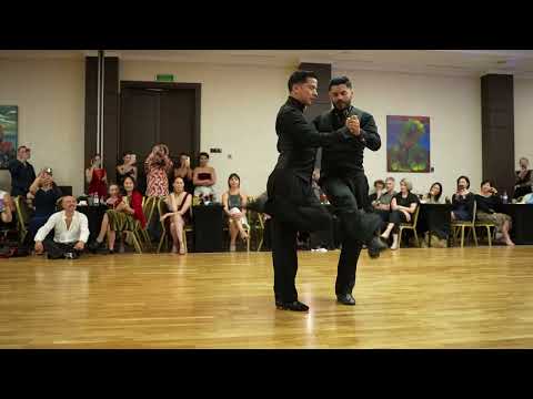 Cristian Cerezo and Valentin Arias - Defined lines, firm presence