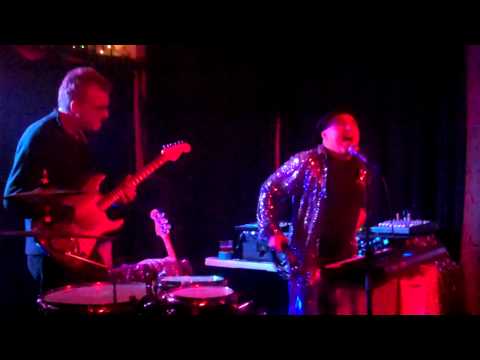 Henry + The Invisibles 'Soul Shaker' w/ Russell Scanlon