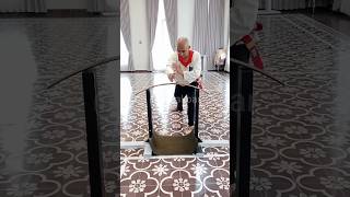 Download lagu Pematahan Benda Keras Per Mobil (baca deskripsi) #youtubeshorts #pencaksilat #silat mp3