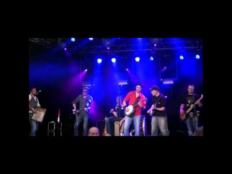 download lagu mp3 mp4 Folkaholics, download lagu Folkaholics gratis, unduh video klip Download Folkaholics Mp3 dan Mp4 Music Gratis