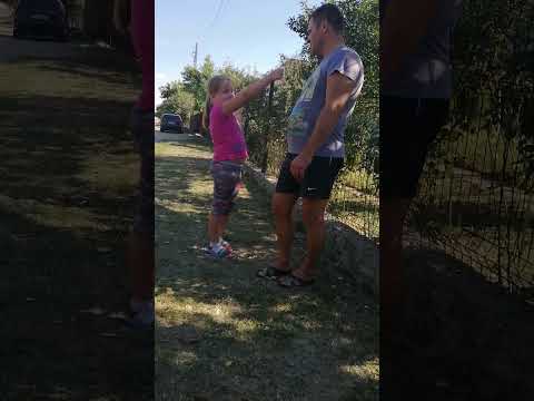 Cabana cu trandafiri Baraitaru, Prahova. Interviu cu reporter în devenire...