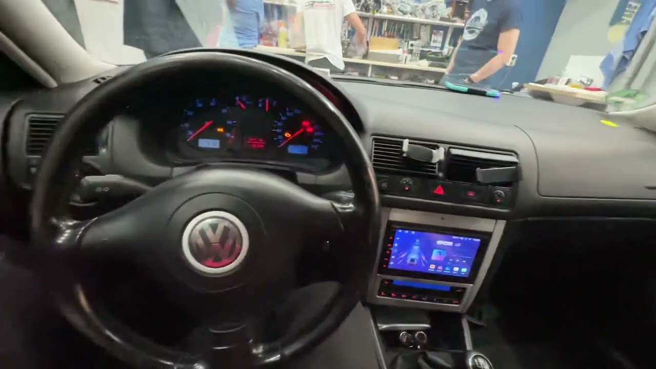 Navi Android VW Volkswagen Golf 4 IV - camera marșarier si încălzire in scaune 