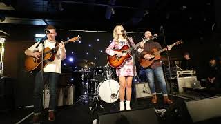 Sarah Darling. halley&#39;s comet