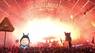 Eric Prydz - Voices on a shore / Pryda - The Gift at Escape Psycho Circus 2016