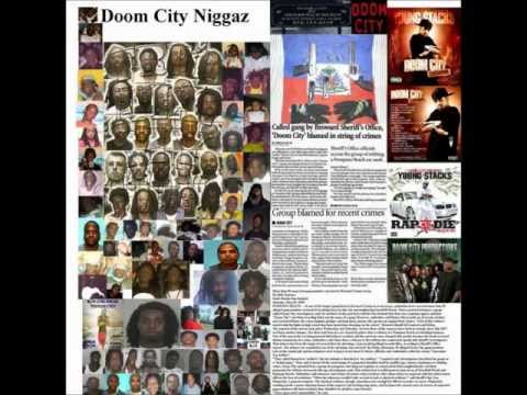 YOUNG STACKS ft. YACKO - WUT ITS GONE BE ( original doomcity version )