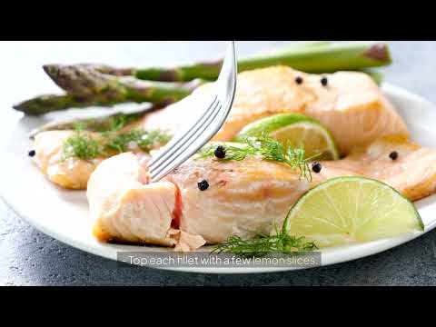 Baked salmon with quinoa and broccoli Recipe