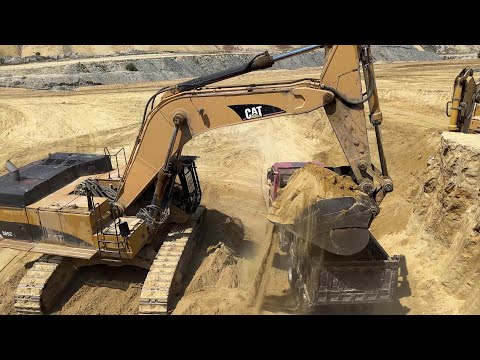 Caterpillar 365C Excavator Loading Mercedes & MAN Trucks - Ektor Epe - 4K
