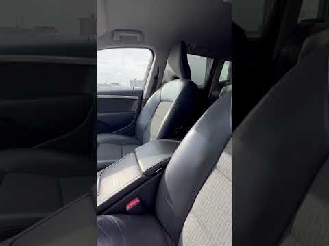 фото volvo v70 iii 0