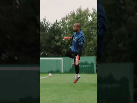 Sanchez staying sharp 🧤