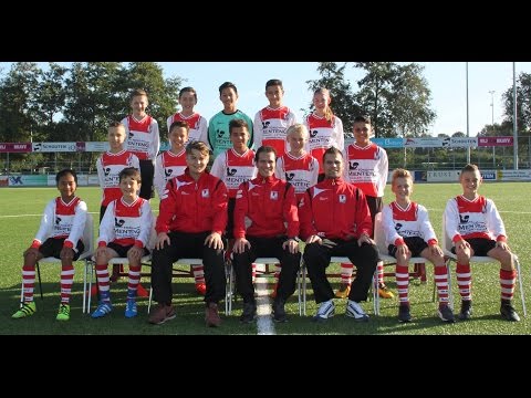 RKAVV JO13-1 - TER LEEDE JO13-1 (5-1) 10-09-2016 gols Che,Bas, Nick3x