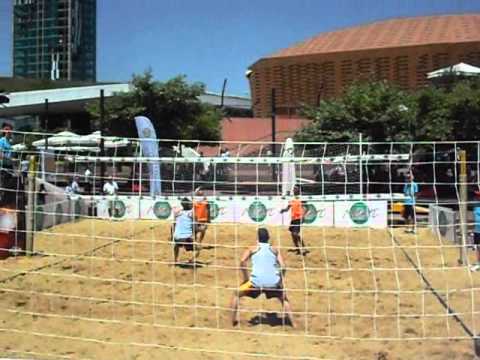 Jacobsen/Wessely vs. H. Gögtepe/Akodoan