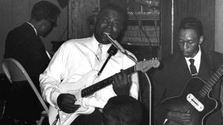 Howlin&#39; Wolf - I Asked For Water (She Gave Me Gasoline)
