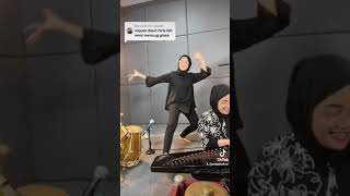 Download lagu Mangga nu hoyong ningal anggota puspa karima mencug 😁 #anakmuda #lagusunda #budayalokal #daunhiris mp3 Download lagu Mangga nu hoyong ningal anggota puspa karima mencug 😁 #anakmuda #lagusunda #budayalokal #daunhiris mp3