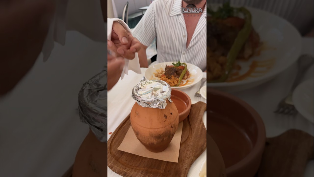 Beş Saatte Pişiyor Beş Dakikada Bitiyor