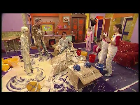 Dick and Dom in da Bungalow 30th November 2003 S3 E22