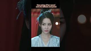 Download lagu She wipes out all enemies with just one powerful sword swing! #bloodriver  #drama #kungfu mp3