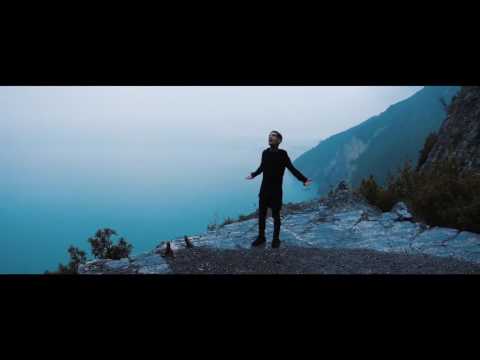 Sfera Ebbasta - Chance feat. GionnyScandal (prod. Andry The Hitmaker)