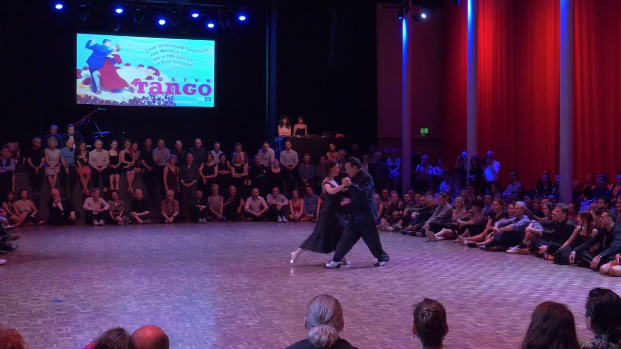 Juana Sepulveda & Chicho Mariano Frumboli - Mal Arreado (Orquesta Tipica Fernàndez Fierro)